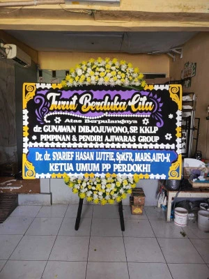 Papan Bunga di Gunung Sahari
